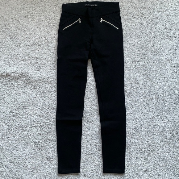 Zara Legging - Picture 1 of 4